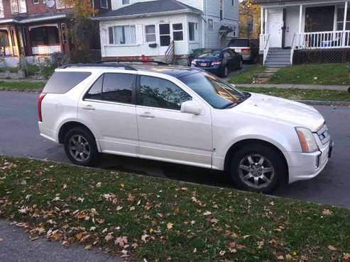 2006 Cadillac SRX $2100 best offer - cars & trucks - by owner -... for sale in Rochester , NY