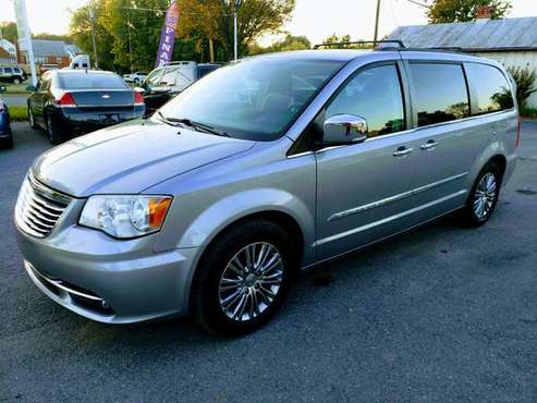 2014 CHRYSLER TOWN & COUNTRY TOURING-L⭐ + 6 MONTH WARRANTY - cars &... for sale in west virginia, WV