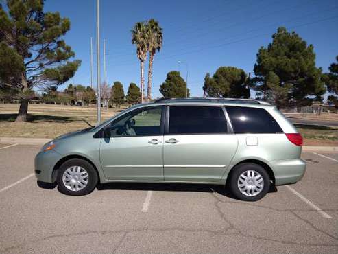 2008 Toyota Sienna - cars & trucks - by owner - vehicle automotive... for sale in El Paso, TX