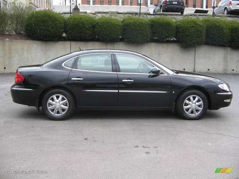 2007 Buick Lacrosse only 82,000 miles - cars & trucks - by owner -... for sale in Cleveland, OH