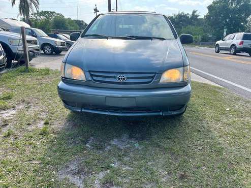 2002 TOYOTA SIENNA - - by dealer - vehicle automotive for sale in Holiday, FL