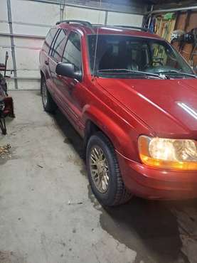 2002 Jeep Grand Cherokee Limited for sale in Taunton, MN
