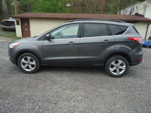 2013 Ford Escape - cars & trucks - by owner - vehicle automotive sale for sale in Pittsburgh, PA