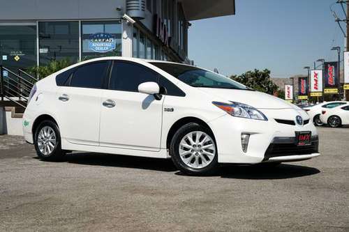 2015 Toyota Prius Plug-In 81K MILES!!! for sale in Burbank, CA