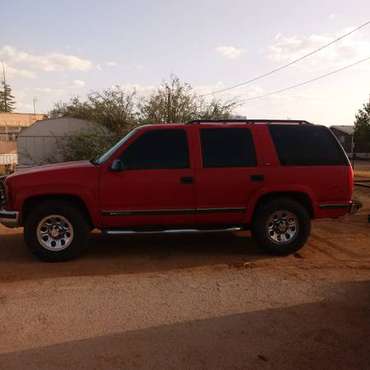 Yukon 4x4 - cars & trucks - by owner - vehicle automotive sale for sale in Las Cruces, NM