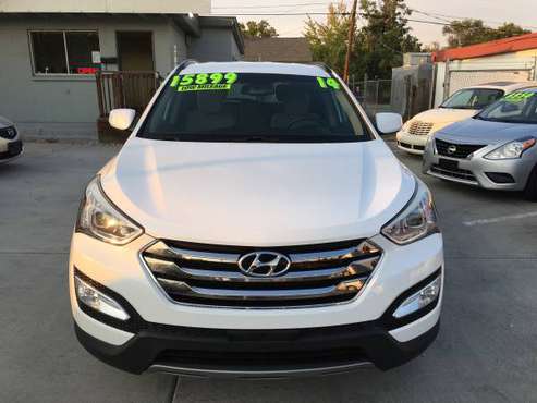 2014 Hyundai santa fe S FWD 45k miles - cars & trucks - by dealer -... for sale in Boise, ID