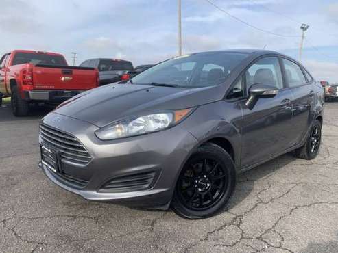 2014 FORD FIESTA SE - cars & trucks - by dealer - vehicle automotive... for sale in Chenoa, IL