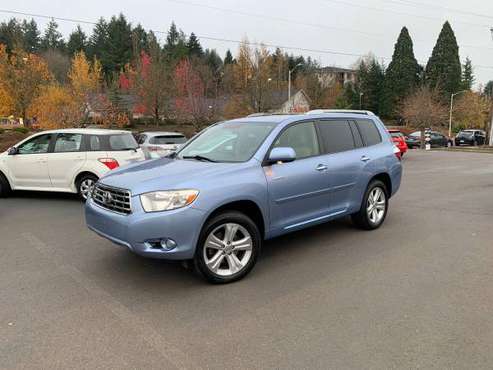 2010 Toyota Highlander Limited 2WD - Loaded - cars & trucks - by... for sale in Tigard, OR