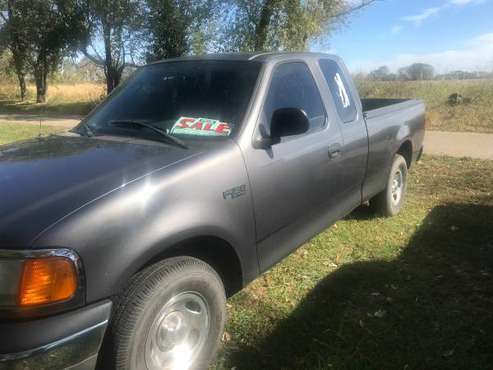 2004 Ford F-150 cab and a half 5 speed for sale in Williamsport, OH