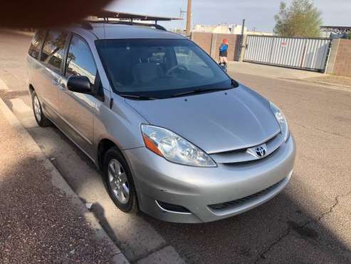 2007 Toyota Sienna le - cars & trucks - by owner - vehicle... for sale in Phoenix, AZ