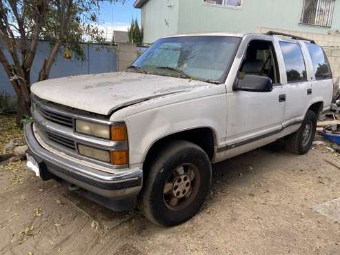 99 chevy Tahoe - cars & trucks - by owner - vehicle automotive sale for sale in Los Angeles, CA