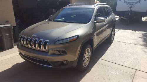 2017 Cherokee Limited, tow car - cars & trucks - by owner - vehicle... for sale in Rancho Mirage, CA