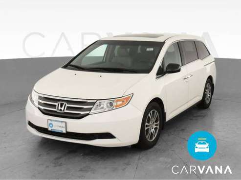2013 Honda Odyssey EX-L Minivan 4D van White - FINANCE ONLINE - cars... for sale in NEWARK, NY