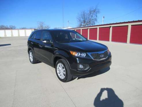 2011 Kia Sorento EX 4dr SUV - - by dealer - vehicle for sale in Bloomington, IL