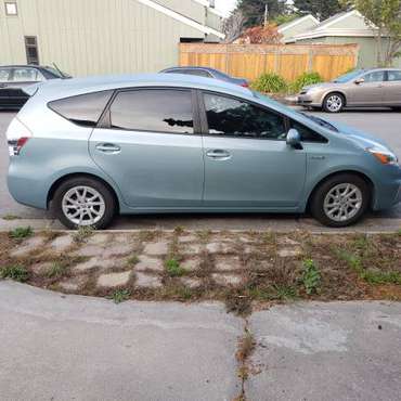 Toyota prius v 2013 - cars & trucks - by owner - vehicle automotive... for sale in Santa Cruz, CA