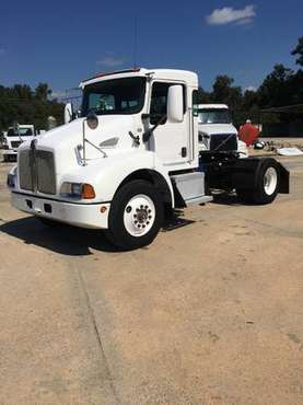 Single Axle Day Cab - cars & trucks - by dealer - vehicle automotive... for sale in Cullman, TN