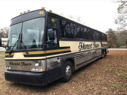 Mci 55 passenger Bus for sale in North Franklin, CT