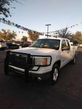 2010 gmc sierra 4x4,,four owners clean carfax - cars & trucks - by... for sale in Glendale, AZ