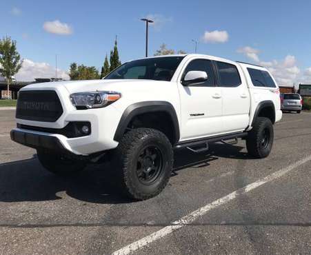 2017 TRD off-road tacoma for sale in Twin Falls, ID