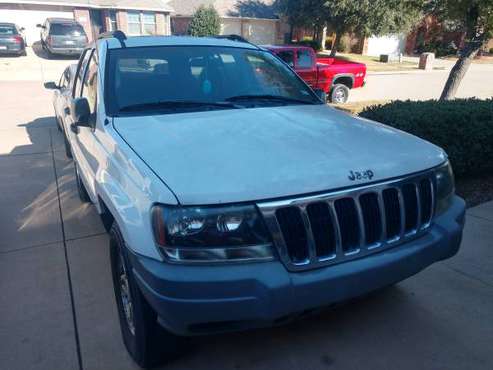Mechanics Special! - 2002 Jeep Grand Cherokee Laredo - cars & trucks... for sale in Fort Worth, TX