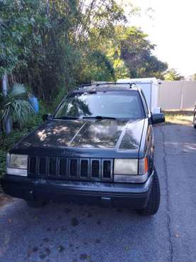 1993 jeep grand cherokee 5.2Lv8 for sale in Osprey, FL