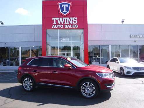 2017 LINCOLN MKX RESERVE**LIKE NEW**LOW LOW MILES**FINANCING AVAILABLE for sale in redford, MI