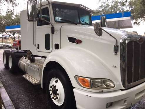 2013 Peterbilt Day cab - cars & trucks - by dealer - vehicle... for sale in Thonotosassa, FL