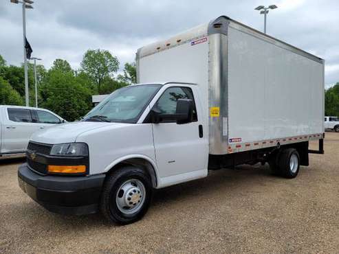 2019 Chevrolet Express Commercial Cutaway 16 FOOT BOX - cars & for sale in TN