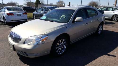 SUPER NICE! - 2009 Buick Lucerne CXL - - by dealer for sale in Sioux Falls, SD