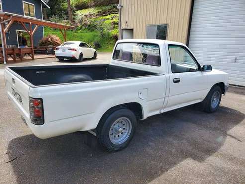 1990 Toyota pickup for sale in Coos Bay, OR