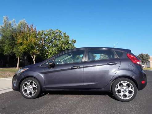 2012 Ford fiesta SES CLEAN TITLE, REGISTERED, SMOGGED, WELL MAINTAINED for sale in Oxnard, CA