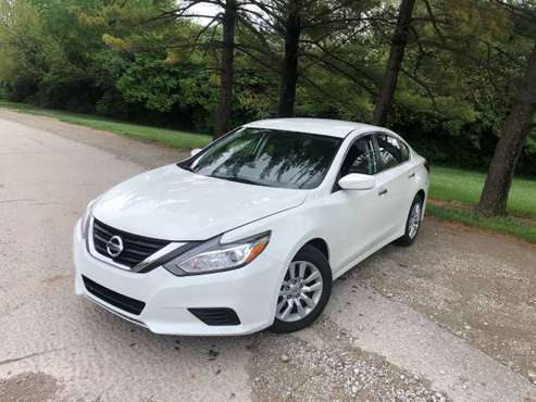 2018 Nissan Altima Sedan CLEAN TITLE/PUSH START/BACK UP CAM - cars for sale in Columbus, OH