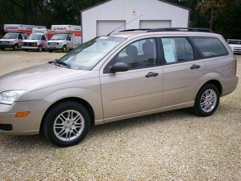 07 Ford Focus SE Wagon for sale in OELWEIN, IA