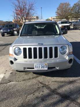 2009 Jeep Patriot only 85K miles - cars & trucks - by owner -... for sale in Virginia Beach, VA