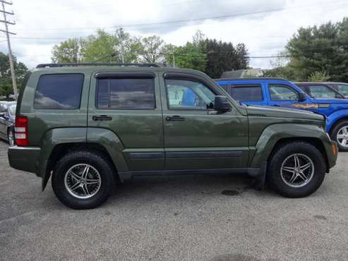 2009 Jeep Liberty Sport, 4 Wheel Drive, S U V - - by for sale in Mogadore, OH