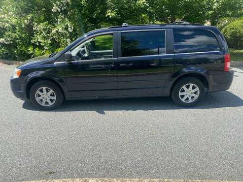 2010 Chrysler Town & country for sale in Bear, DE
