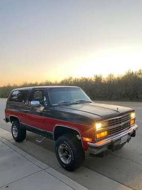 1991 Chevy Blazer K5 4x4 - cars & trucks - by owner - vehicle... for sale in Shafter, CA