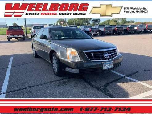 2006 Cadillac DTS Base #19279D for sale in New Ulm, MN