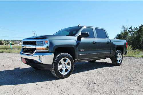 2018 CHEVROLET 1500 LT*5.3L VORTEC V8*LEVELED*ONE OWNER*FACTORY... for sale in Liberty Hill, TX
