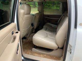 2004 Suburban 1500 - cars & trucks - by owner - vehicle automotive... for sale in Argyle, TX