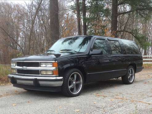 1994 Chevrolet OBS Suburban for sale in Three Oaks, MI