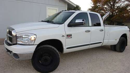 07 DODGE 3500 DUALLY 6 SPD - cars & trucks - by dealer - vehicle... for sale in Round Rock, TX