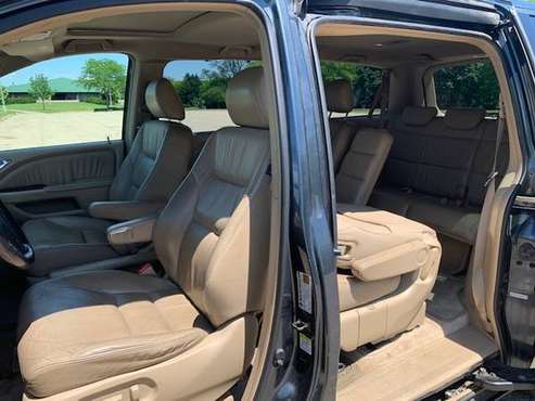 2005 Honda Odyssey - cars & trucks - by owner - vehicle automotive... for sale in Madison, WI
