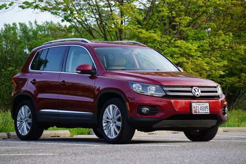 One Owner 2013 Tiguan SE 4 Motion LOW MILES - cars & trucks - by... for sale in Baltimore, District Of Columbia