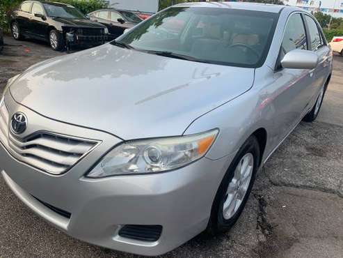 Toyota Camry le - cars & trucks - by dealer - vehicle automotive sale for sale in Cleveland, OH