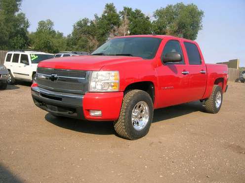 2011 Chevy Silverado K1500 LT 4x4 Big Motor and Low Miles!! - cars &... for sale in Fort Collins, CO