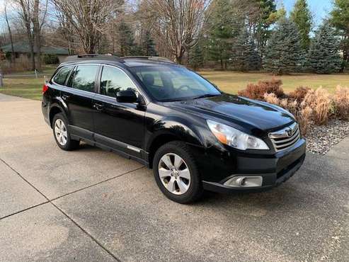 2012 Subaru Outback - cars & trucks - by owner - vehicle automotive... for sale in GRANDVILLE, MI