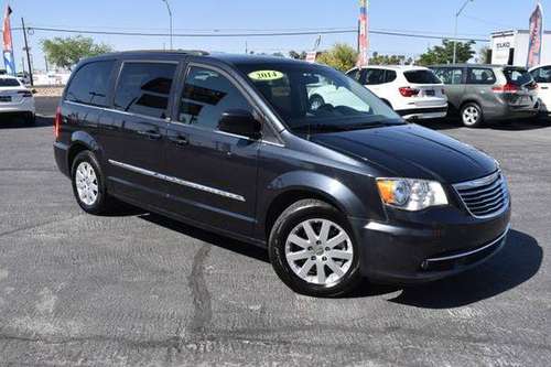 2014 Chrysler Town Country Touring Minivan 4D Warranties and for sale in Las Vegas, NV