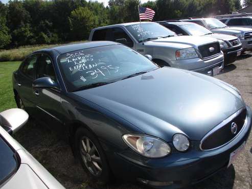 2006 BUICK LACROSS CX,BEAUTIFUL CAR - cars & trucks - by dealer -... for sale in North Ridgeville, OH
