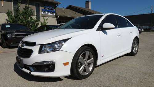 2015 CHEVROLET CRUZE LT -EASY FINANCING AVAILABLE for sale in Richardson, TX